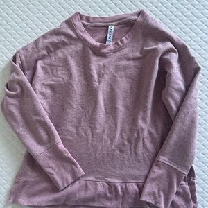 Athleta Balance Long Sleeve Pullover Sweatshirt in Victorian Berry Pink, L